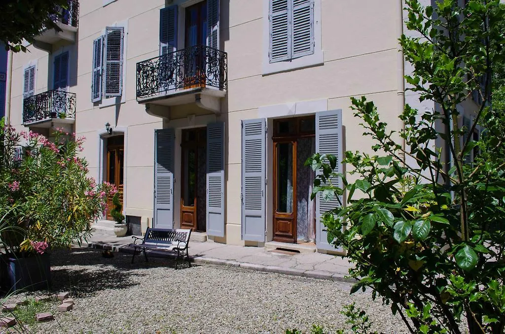 Villa Piot 엑스레뱅 0*,